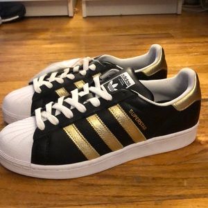 Adidas Superstars